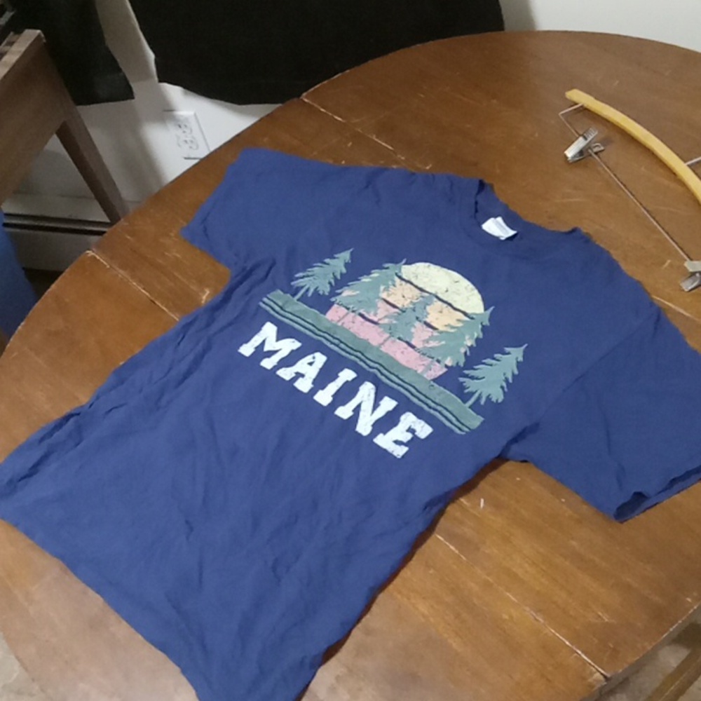 Maine t shirt